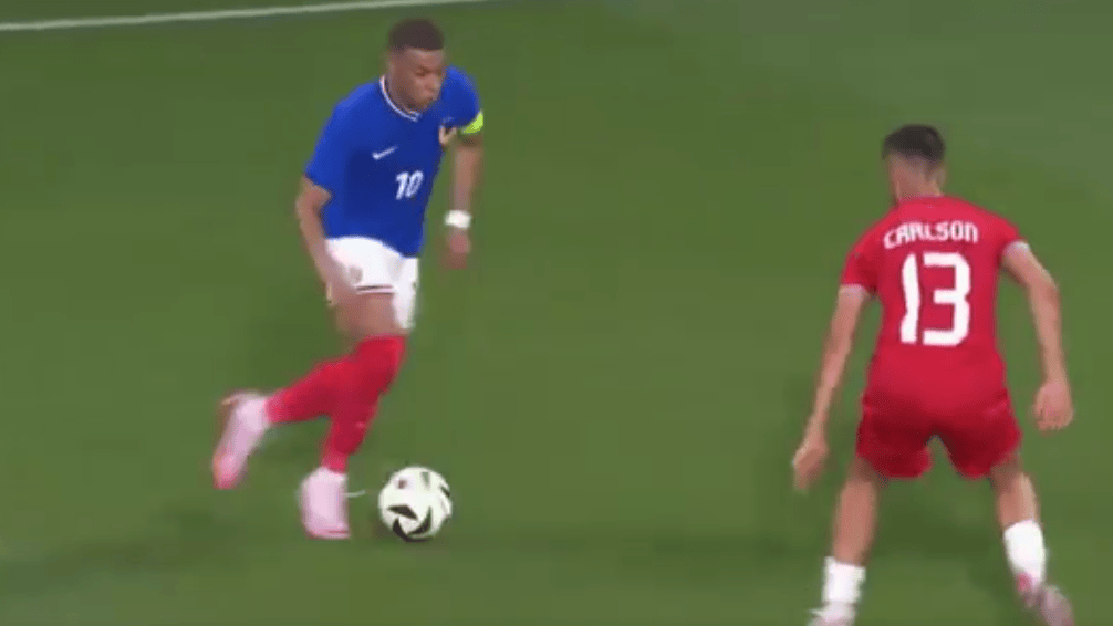 星空体育平台官网-阿塞拜疆队备战法国队，备战工作正有条不紊的简单介绍