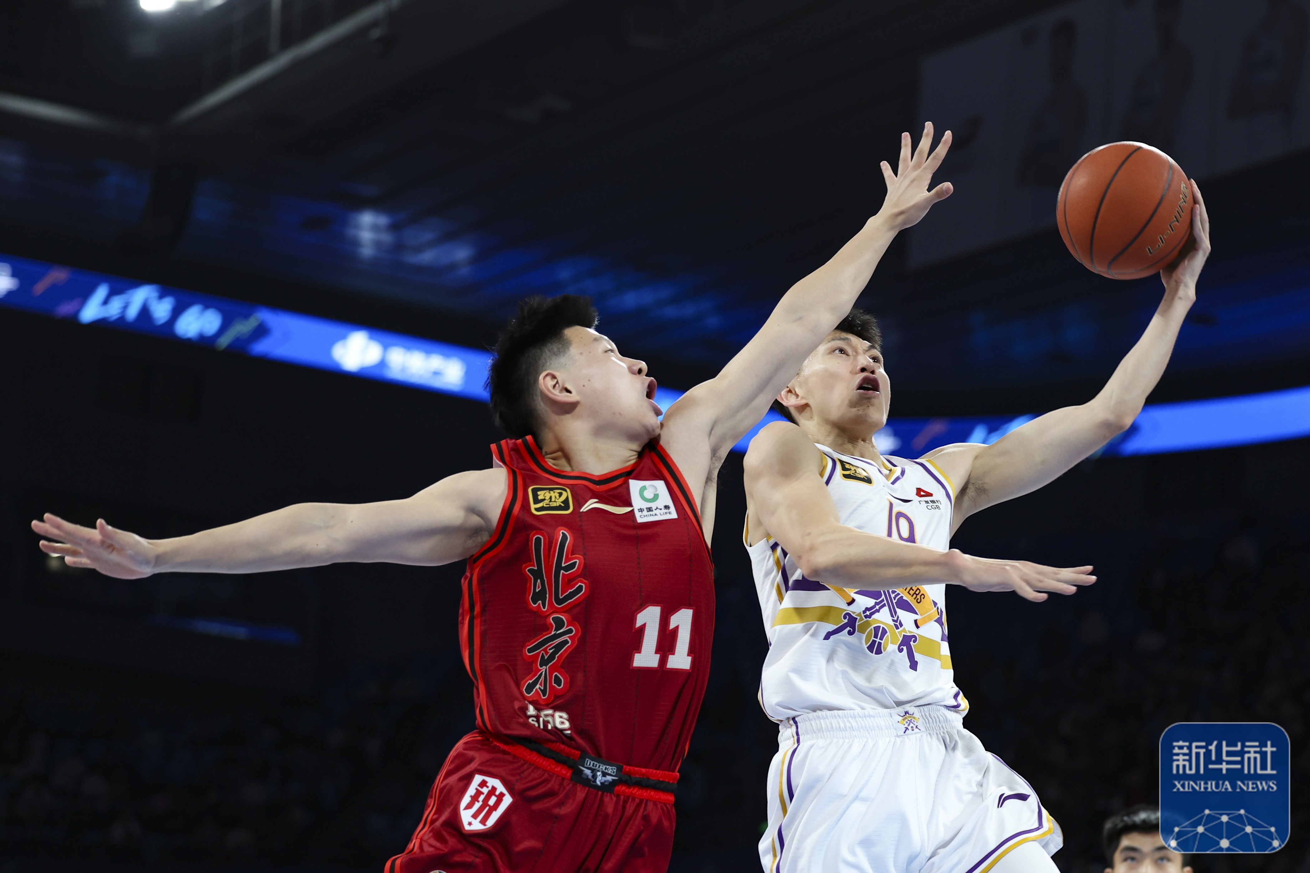 星空体育网页版登录入口-包含雷恩战胜对手，实力表现出色的词条