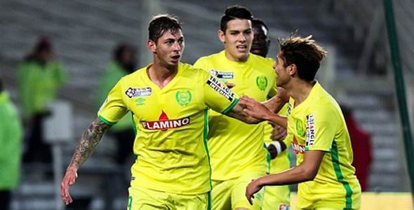 星空体育官网下载-包含南特主场战斯特拉斯堡，争取胜利的词条